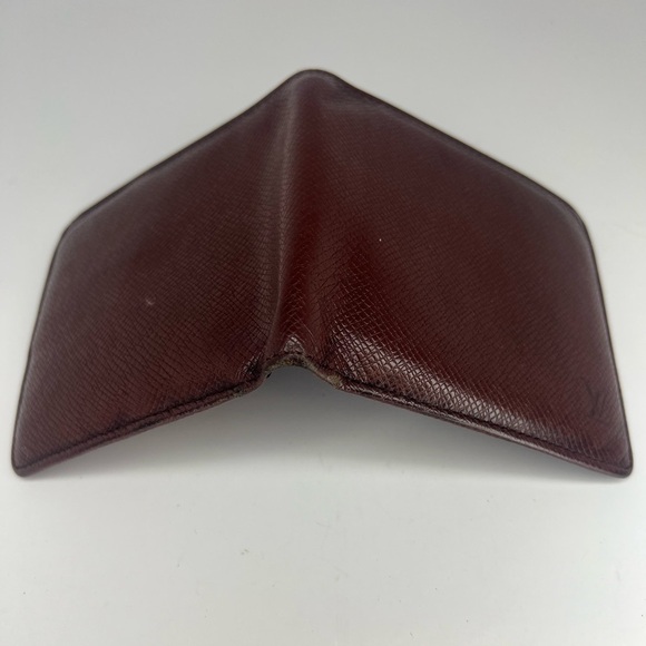 🤎Louis Vuitton Brown Taiga Leather Bifold Wallet | PRELOVED!!🤎 - Picture 8 of 13